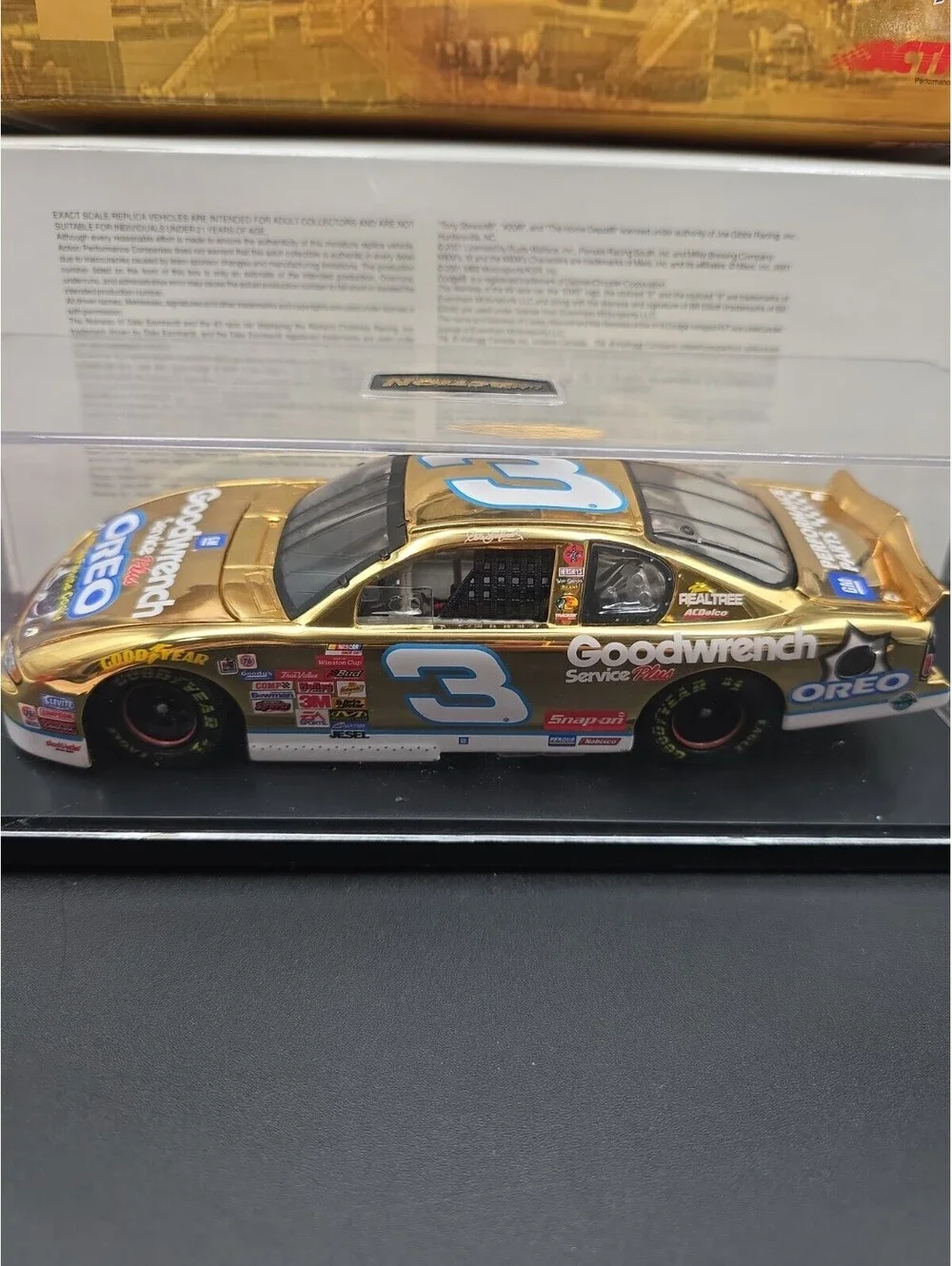 DALE EARNHARDT #3 2001 Monte Carlo 24K GOLD NASCAR ACTION RACE FANS 1/2000 Oreo